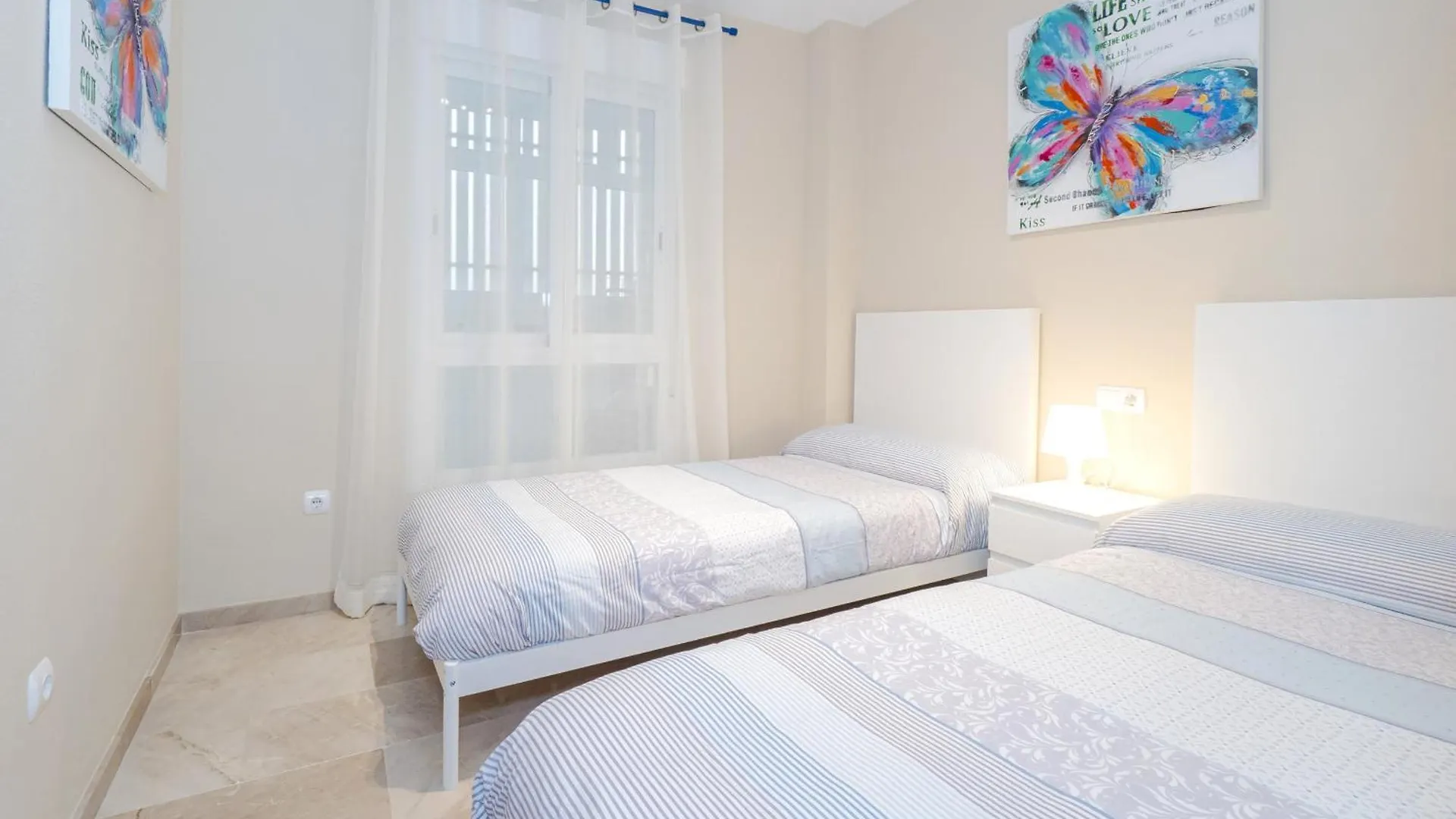 Apartamento Cubo'S Urban Brigitte Torremolinos & Parking 0*,